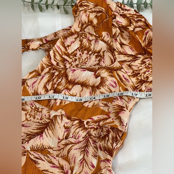 Band of The Free Jo Gold Floral Dress Large NWT - Picture 7 of 12